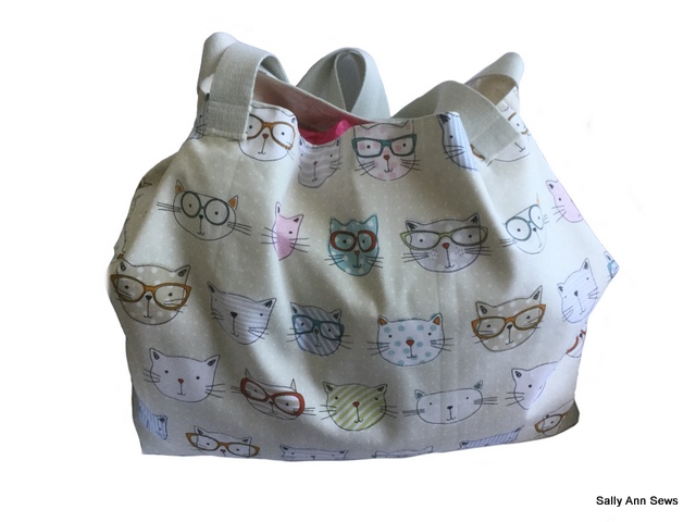 Beach Bag Cats