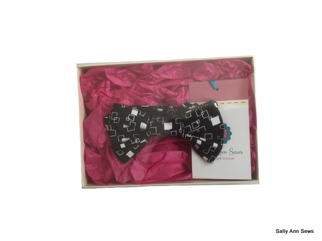 Bow Tie Black White Squares Boxed