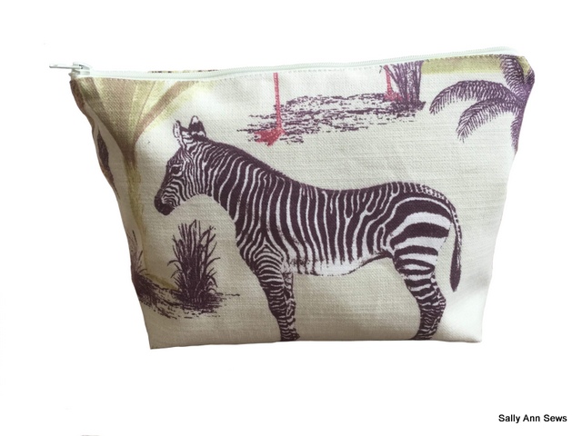 Makeup bag zebra