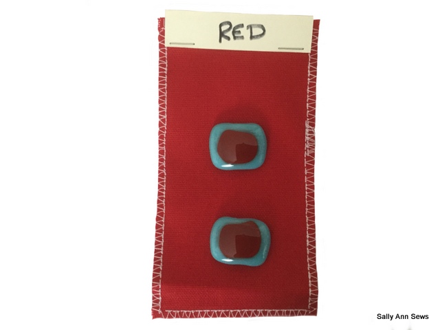 Red bag buttons
